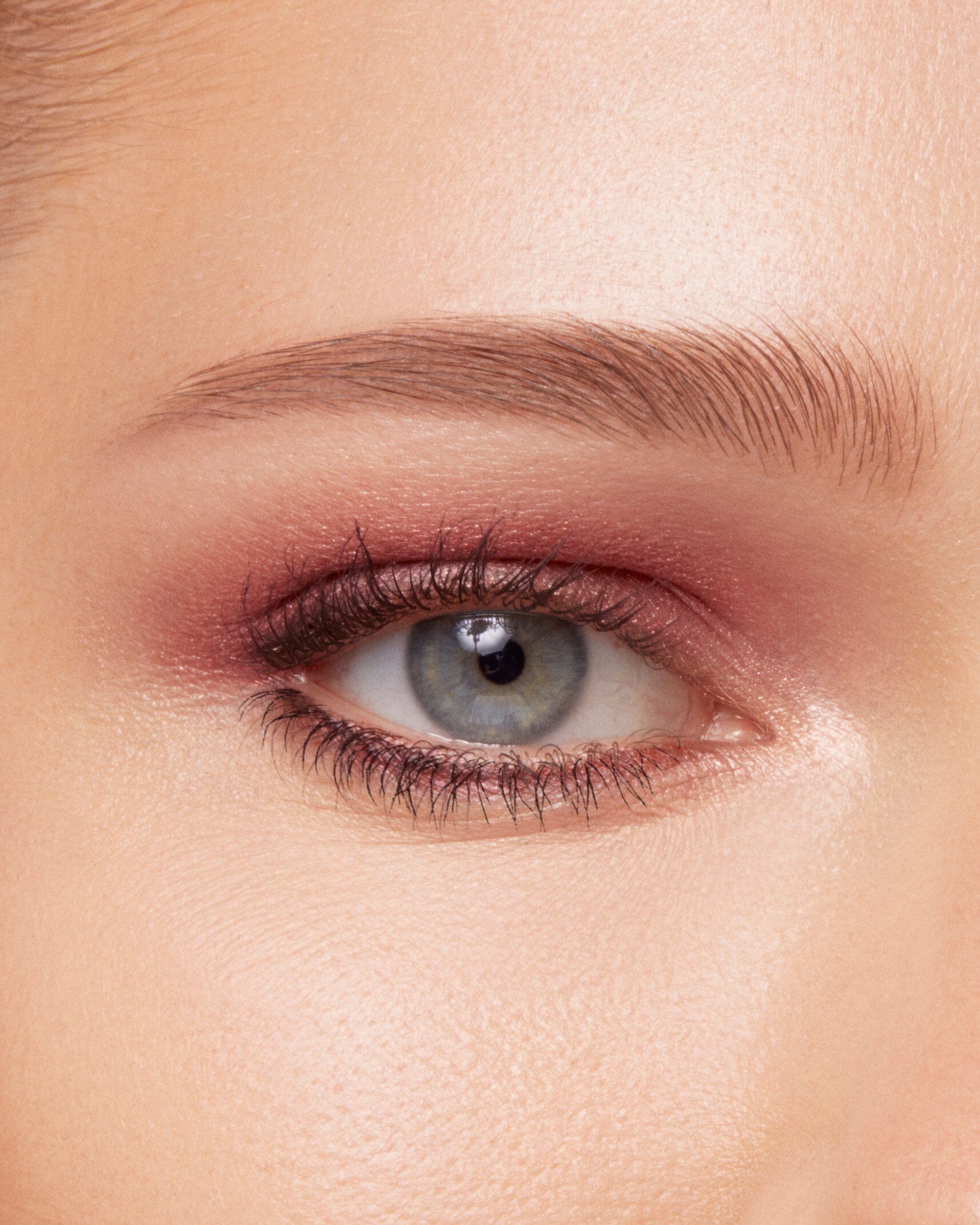 Ombre à paupières La Bouche Rouge Paris, palette de maquillage avec nuances naturelles pour le regard.