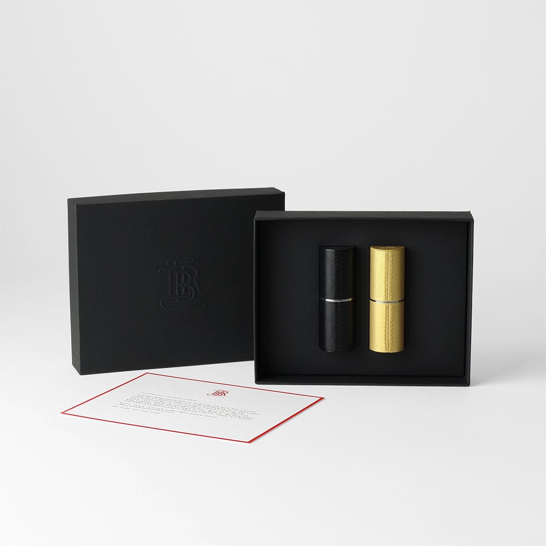 Coffret cadeau La Bouche Rouge Paris Gleam & Glam avec produits de maquillage dorés et élégants pour les fêtes.