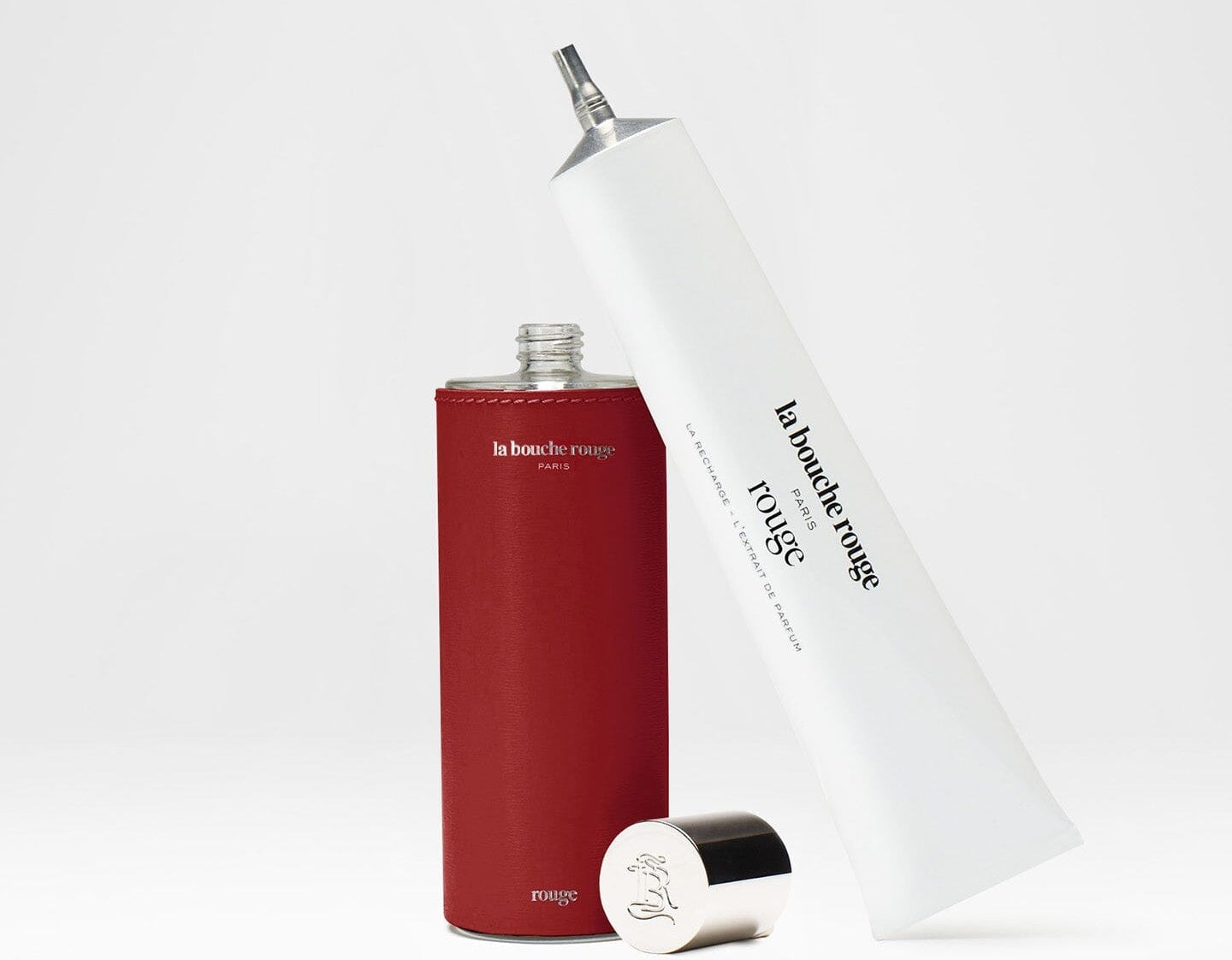 Recharge parfum Rouge La Bouche Rouge Paris, flacon de 100ml, mélange d'extrait de parfum rouge en recharge élégante.