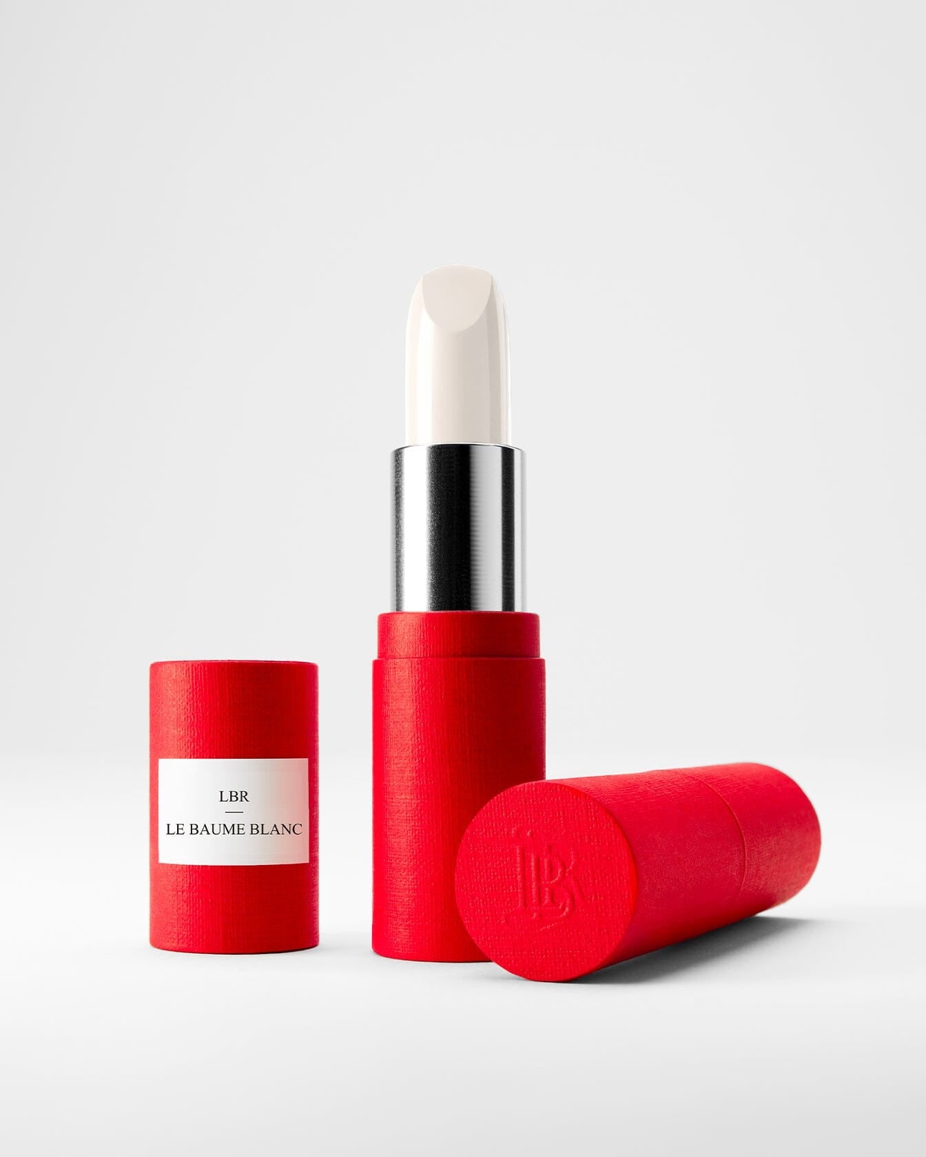 Baume à lèvres La Bouche Rouge Paris, soin hydratant et nourrissant pour lèvres douces et confortables.