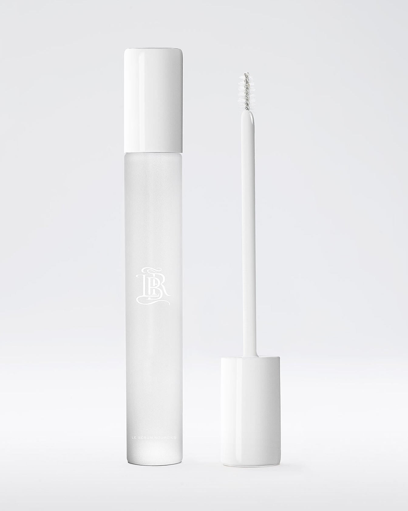 Sérum sourcils La Bouche Rouge Paris, flacon élégant pour renforcer et définir les sourcils naturels.