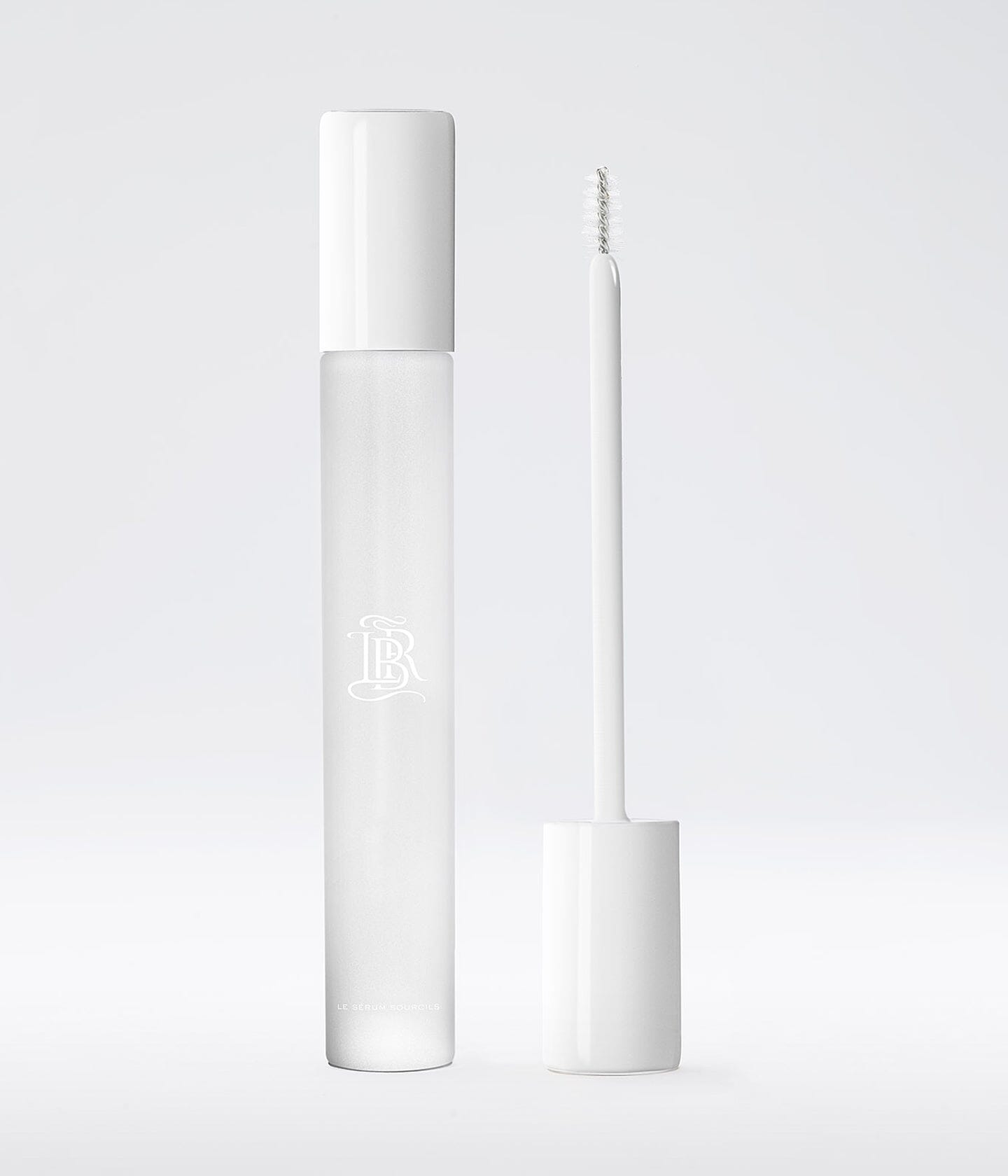 Sérum sourcils La Bouche Rouge Paris, flacon élégant pour renforcer et définir les sourcils naturels.