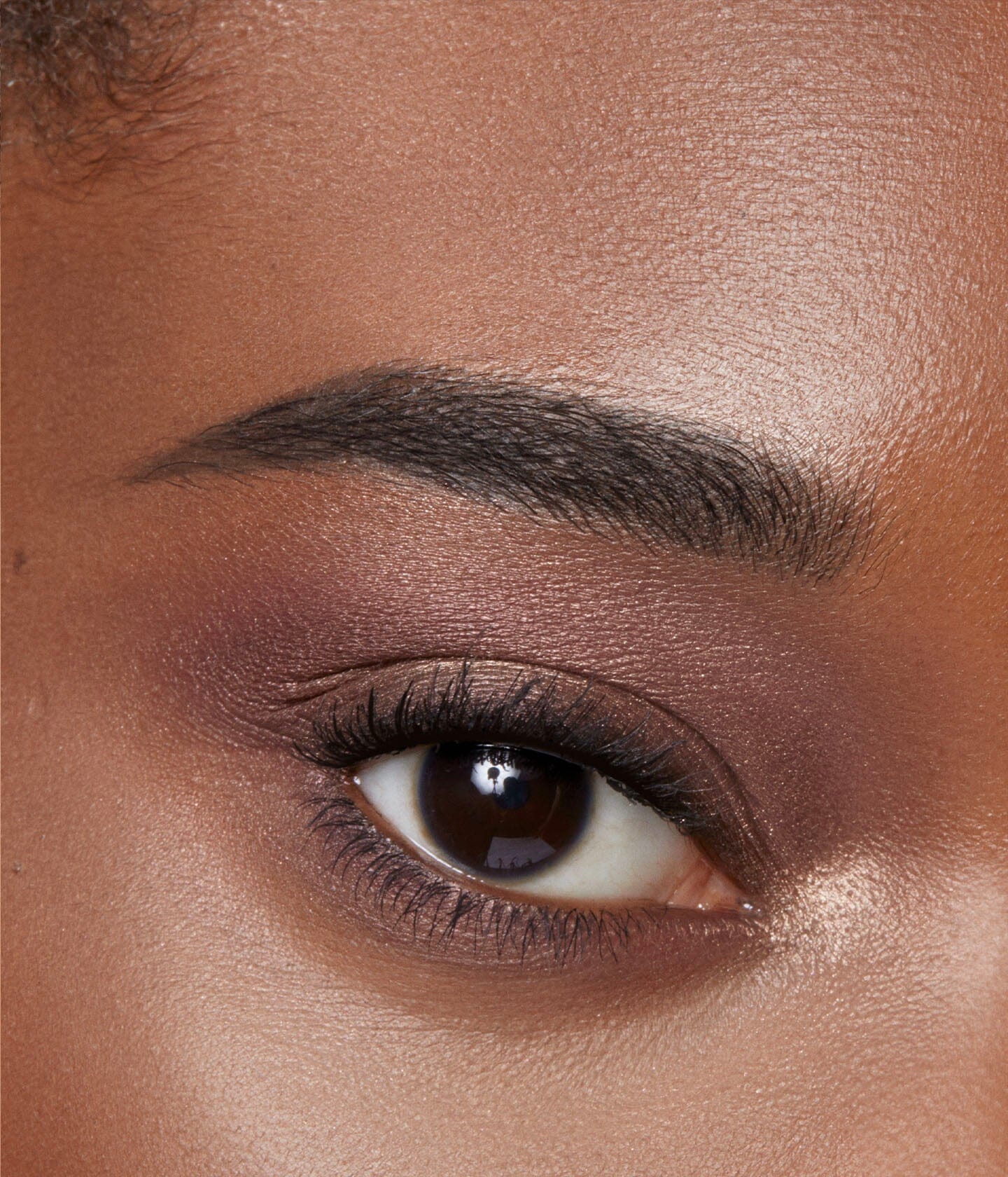 Ombres à paupières La Bouche Rouge Paris, palette de couleurs naturelles avec plusieurs teintes pour maquillage des yeux.