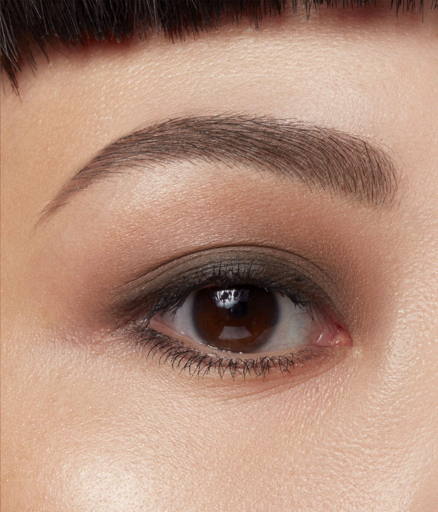Ombres à paupières La Bouche Rouge Paris, palette de teintes naturelles et élégantes pour un maquillage sophistiqué