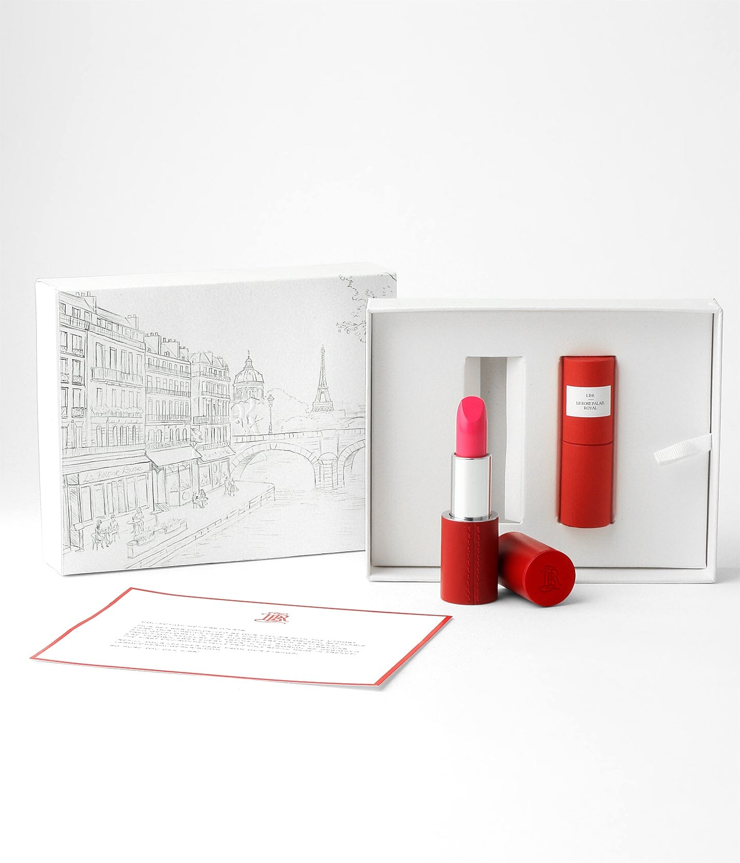 Coffret Lèvres Le Rose Palais Royal de La Bouche Rouge Paris avec plusieurs rouges à lèvres dans un élégant coffret.
