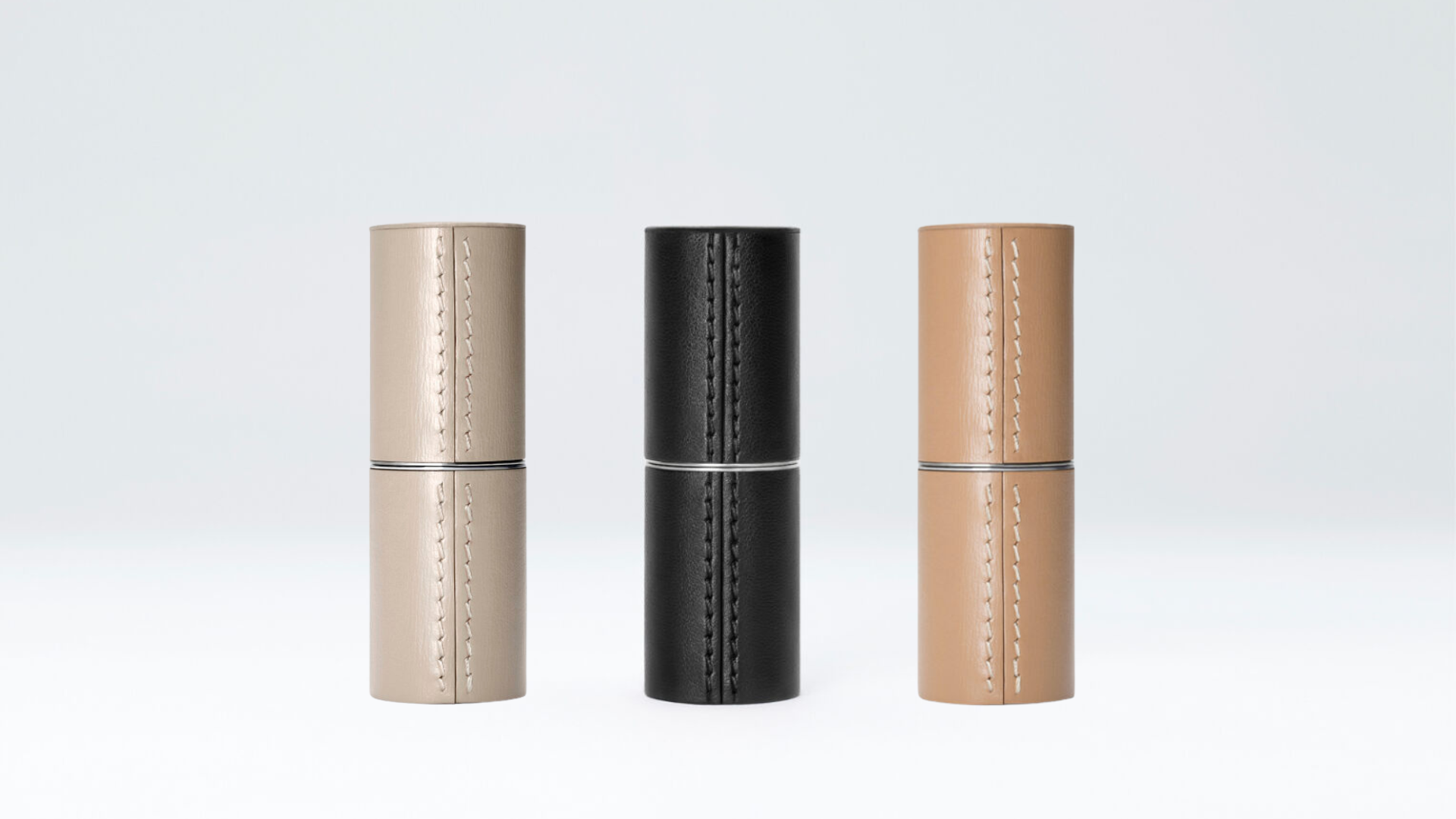 Coffret Lèvres Lip Premium de La Bouche Rouge Paris avec plusieurs nuances de rouges à lèvres élégants.