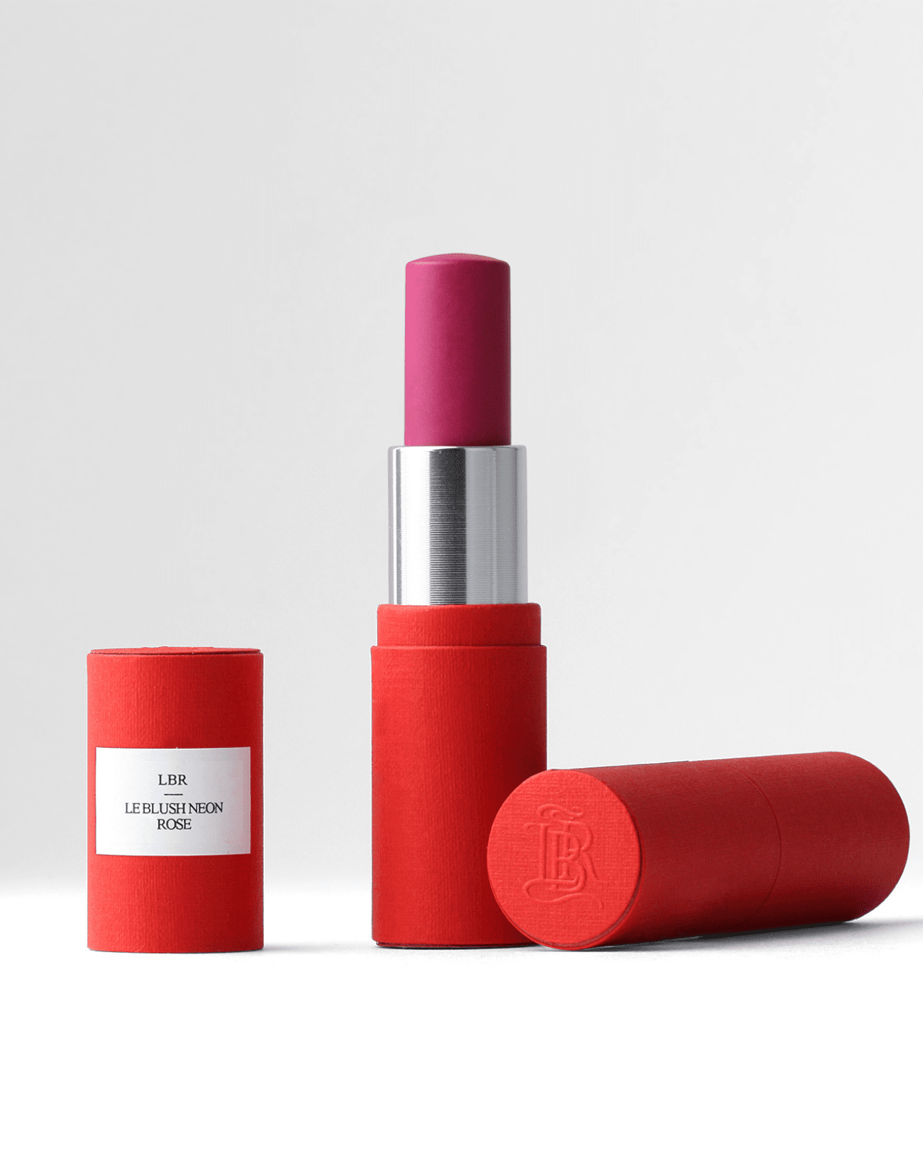 Recharge de blush rose néon Accord Éclatant Neon Rose de La Bouche Rouge Paris, avec finition éclatante et packaging élégant.