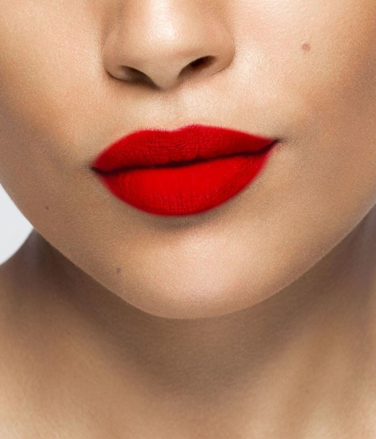 Coffret lèvres La Bouche Rouge Paris Rouge Vendôme avec trois nuances de rouge à lèvres élégantes.