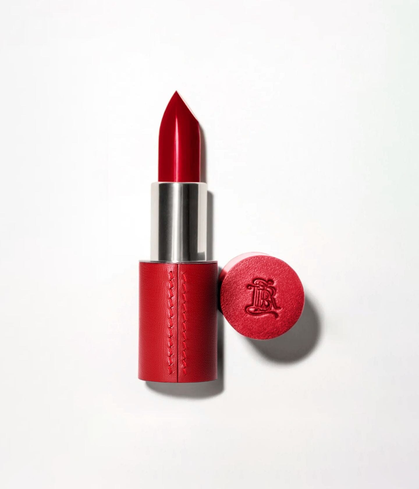 Coffret Le Parisian Set Ultime de La Bouche Rouge Paris avec emballage élégant et produits de maquillage.