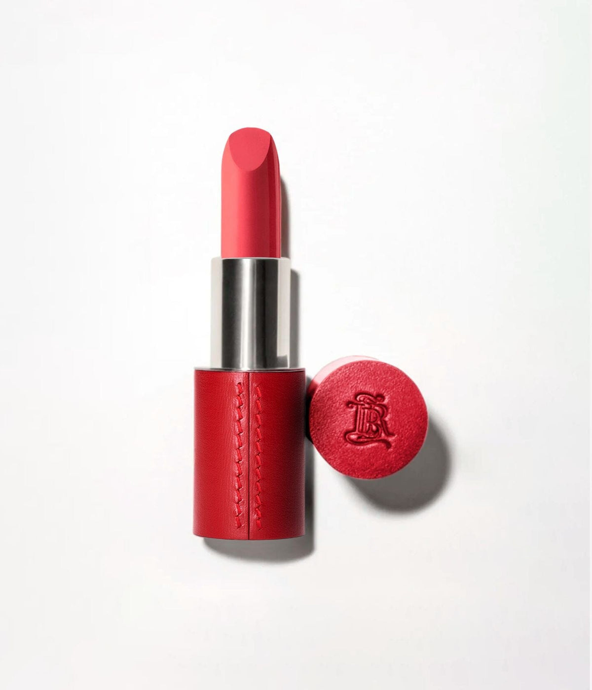 Coffret Lèvres Le Rose Saint-Germain de La Bouche Rouge Paris avec emballage élégant et produits cosmétiques dans un coffret.
