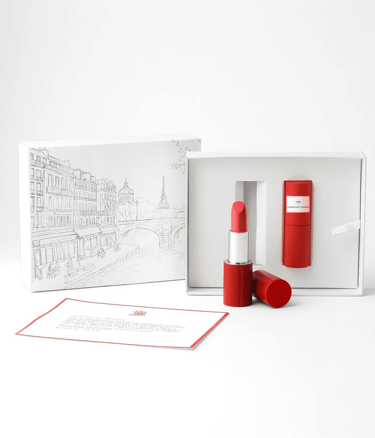 Coffret lèvres La Bouche Rouge Paris Le Rose Saint-Germain avec rouge à lèvres rose et accessoires élégants, style parisien.